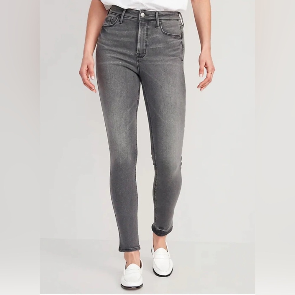 Old Navy High Rise Rockstar Super Skinny Size 22 Short Jeans